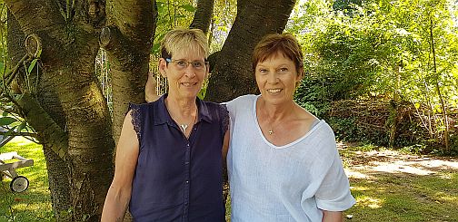Foto von Maike Bengelsdorf (links) und Helga Oberthür